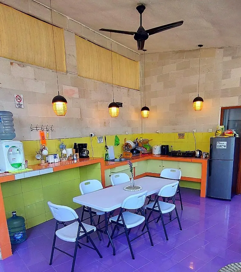 Homestay Hustay Guest House - Canggu