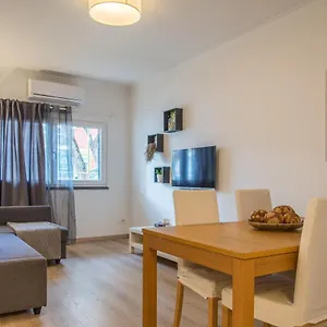 https://charming-and-central-apart-350m-from-the-beach.hotels-lisbon-portugal.com