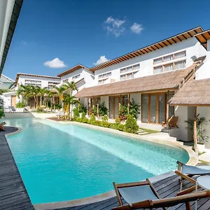 https://berawa-village.ubudhotelsnow.com
