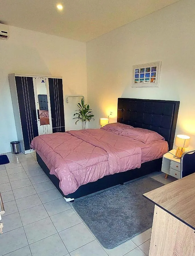 Homestay Hustay Guest House - Canggu